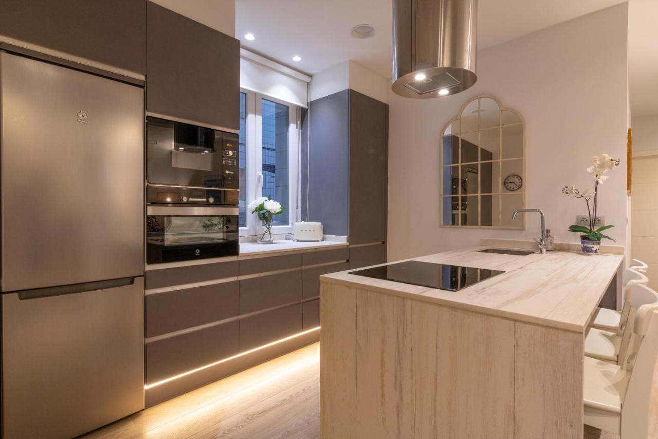 Bilbao Plaza Campuzano De Bilbao Suites, Elegante Y Centrico Eksteriør bilde