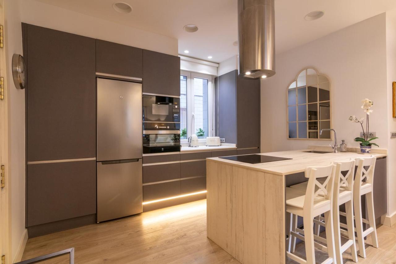 Bilbao Plaza Campuzano De Bilbao Suites, Elegante Y Centrico Eksteriør bilde
