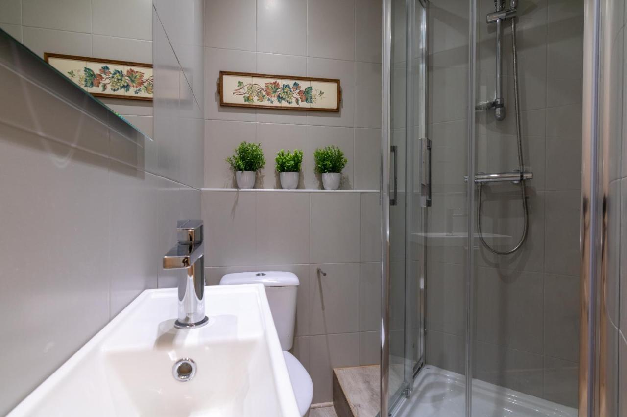 Bilbao Plaza Campuzano De Bilbao Suites, Elegante Y Centrico Eksteriør bilde