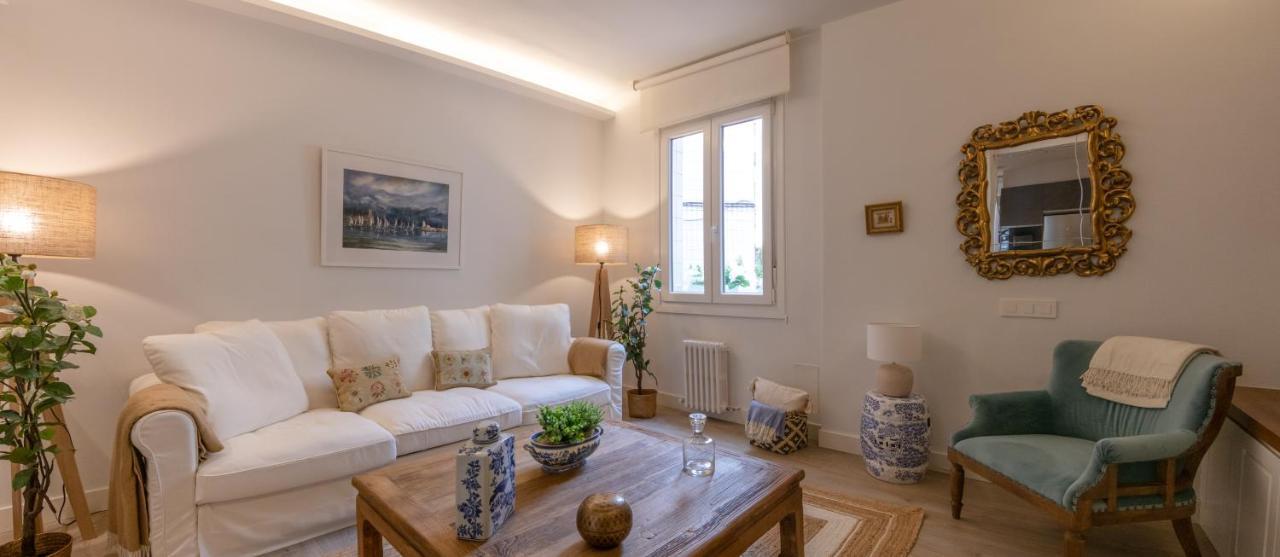 Bilbao Plaza Campuzano De Bilbao Suites, Elegante Y Centrico Eksteriør bilde